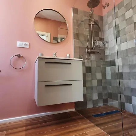 L'arbre Apartment *